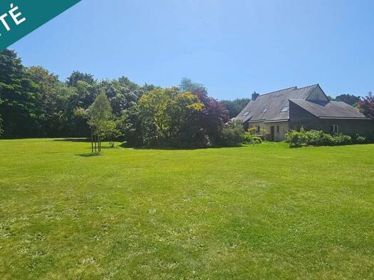 Maison à vendre 441 000 € 9 pièces 4 chambres 159 m² 6 000 m² de terrain Saint-Thual 35190