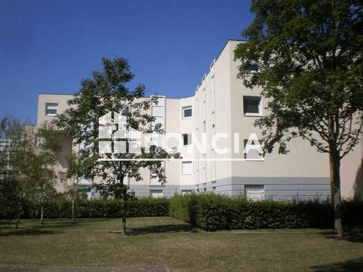 Appartement à louer - logement étudiant 599 € 1 pièce 17,7 m² Étage 3/3 dès le 14/04/2026 Touleuses-Bocages Cergy 95000