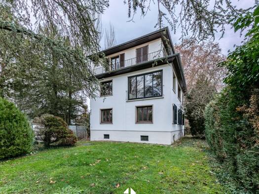 Maison à vendre 2 450 000 € 13 pièces 5 chambres 288,5 m² 807 m² de terrain Orangerie Est Strasbourg 67000