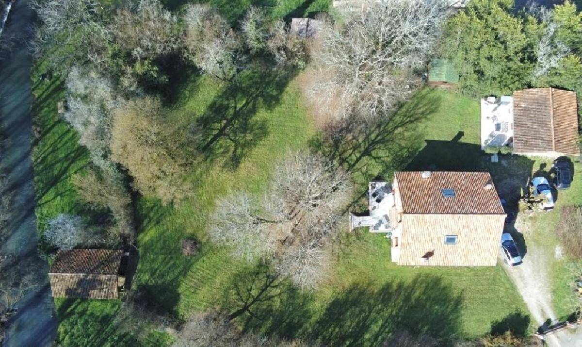 Maison à vendre, 172m², NANTEUIL EN VALLEE