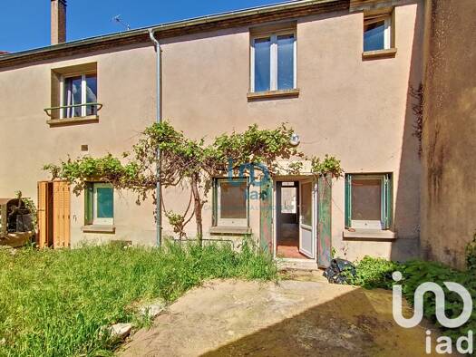 Maison à vendre 66 000 € 5 pièces 4 chambres 110 m² 246 m² de terrain Bonny-sur-Loire 45420