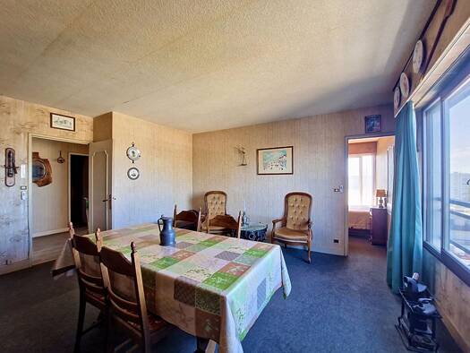 Appartement à vendre 115 000 € 3 pièces 2 chambres 63 m² Étage 9/15 Plaine Nord Épinay-sous-Sénart 91860