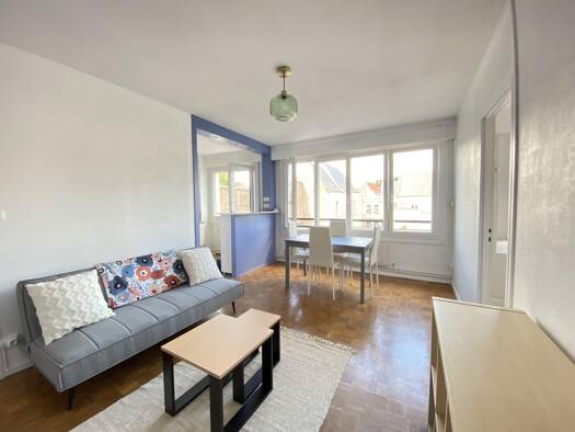 Appartement à louer 670 € 2 pièces 1 chambre 40 m² Étage 2/2 Valenciennes 59300