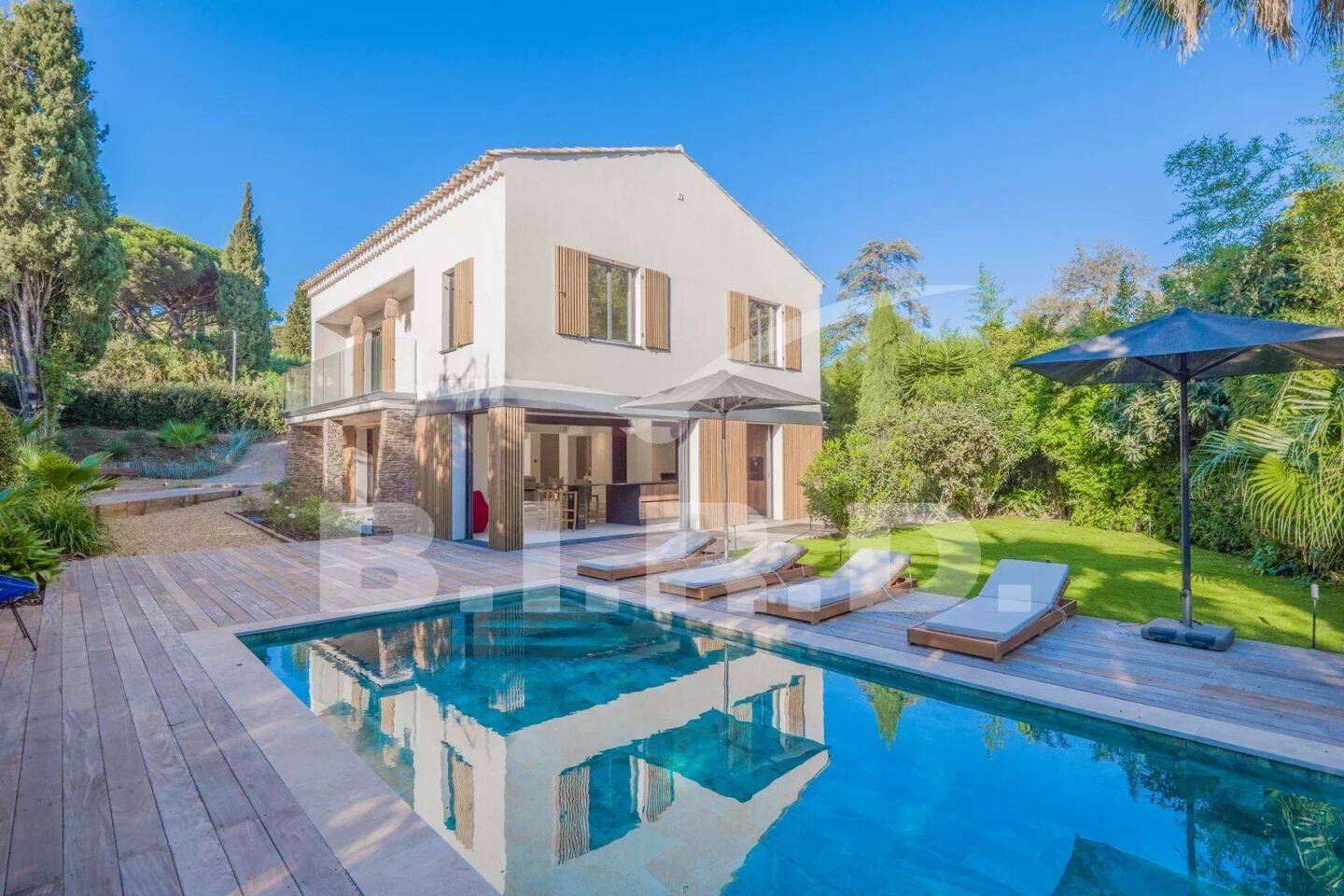 Maison à vendre, 145m², LA CROIX VALMER