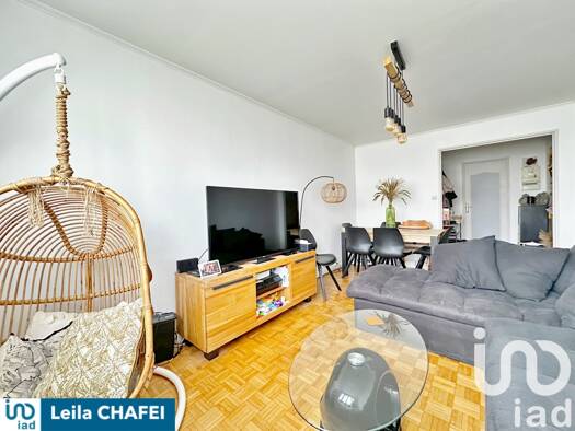 Appartement à vendre 139 000 € 3 pièces 2 chambres 58 m² 12 étages Emeraude Longjumeau 91160