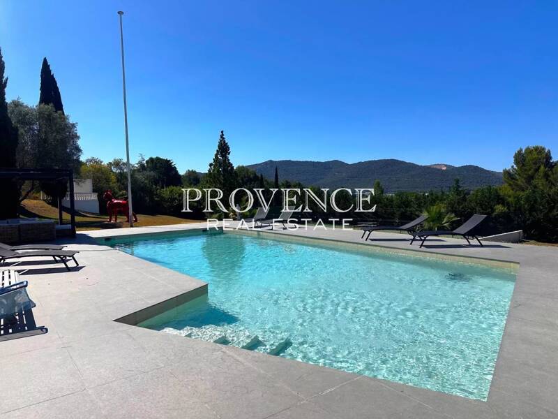 Maison à louer, 380m², GEMENOS