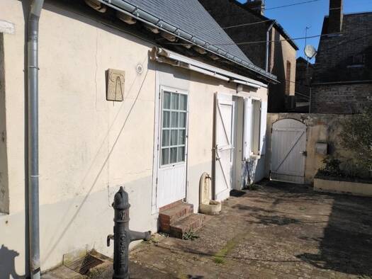 Maison à vendre 150 500 € 4 pièces 3 chambres 70 m² 266 m² de terrain Château-Renault 37110