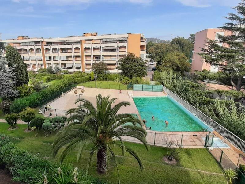 Maison à louer, 11m², MANDELIEU LA NAPOULE