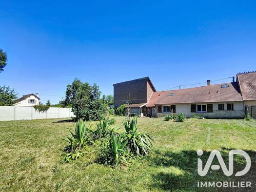 Maison à vendre 196 000 € 5 pièces 3 chambres 105 m² 857 m² de terrain Breuilpont 27640