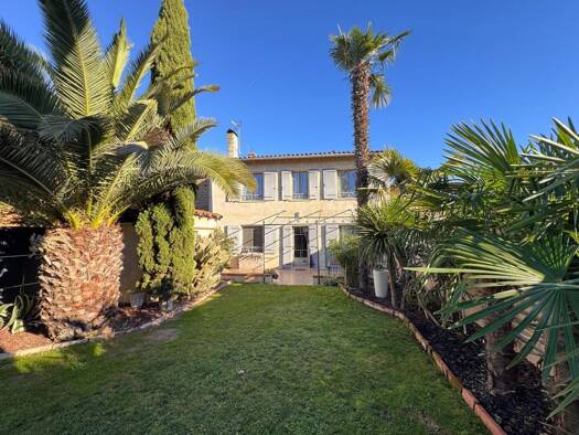 Maison de ville à vendre 478 000 € 7 pièces 6 chambres 240 m² 860 m² de terrain Lavernose-Lacasse 31410