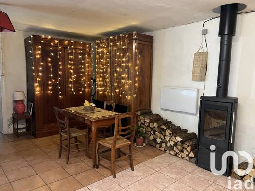 Maison à vendre 92 000 € 4 pièces 2 chambres 80 m² 7 761 m² de terrain Rom 79120