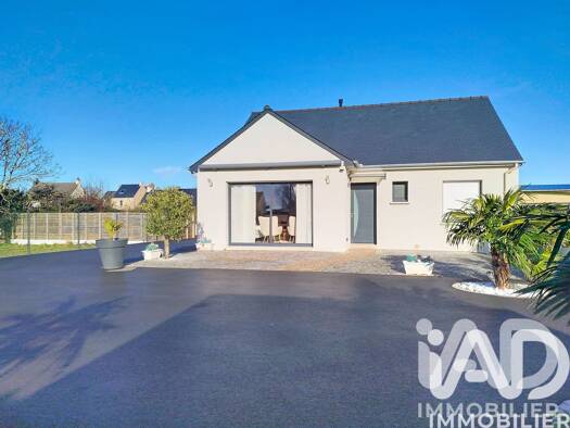 Maison de plain-pied à vendre 374 000 € 3 pièces 2 chambres 107 m² 626 m² de terrain Cherrueix 35120