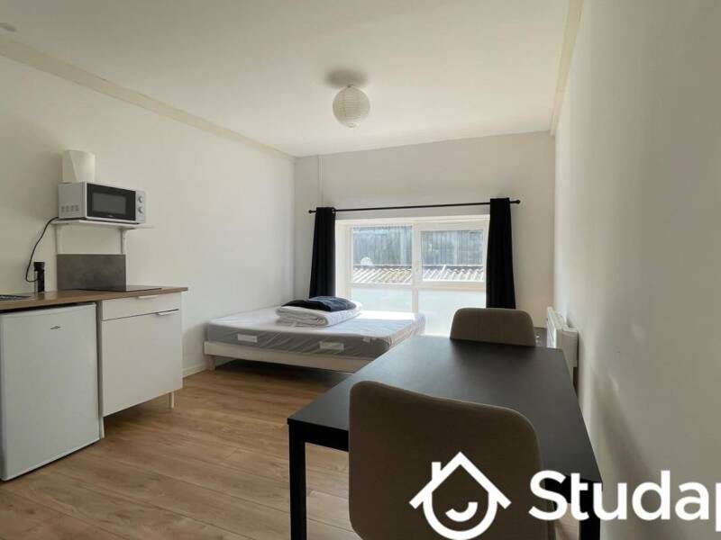 Maison à louer, 21m², L'ISLE D'ESPAGNAC