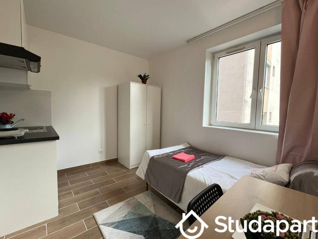 Maison à louer, 12m², CRETEIL