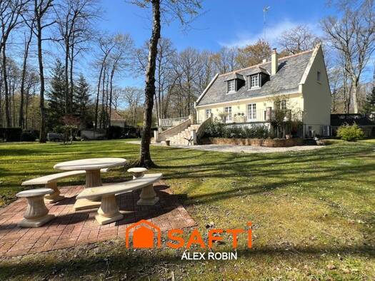 Maison à vendre 539 900 € 6 pièces 4 chambres 174 m² 4 522 m² de terrain Nord Veigné 37250