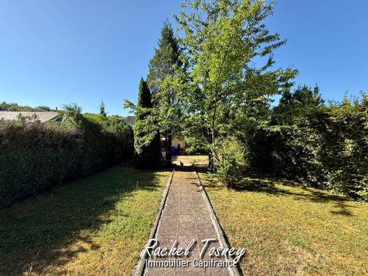 Maison à vendre 140 000 € 5 pièces 4 chambres 103 m² 537 m² de terrain Andelnans 90400