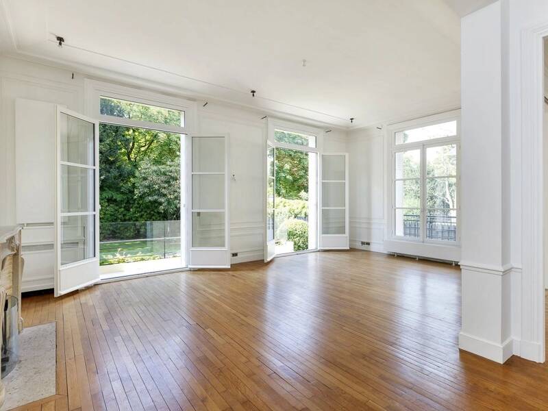 Maison à louer, 350m², NEUILLY SUR SEINE