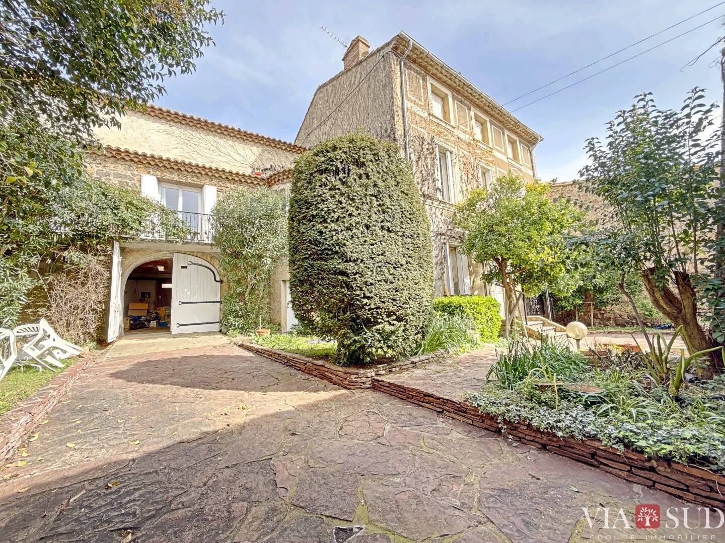 Maison à vendre, 350m², VILLENEUVE LES BEZIERS