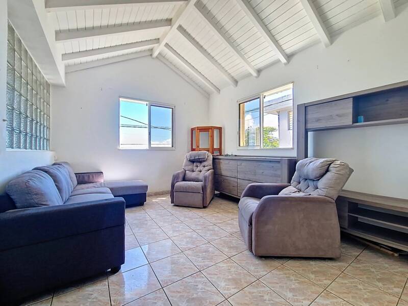 Maison à vendre, 110m², PETIT BOURG