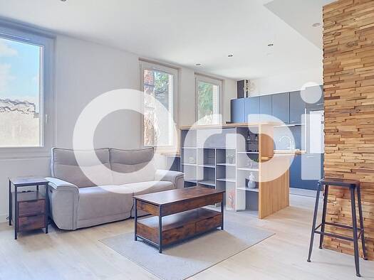 Appartement à louer 755 € 3 pièces 2 chambres 35,56 m² Centre Chalon-sur-Saône 71100