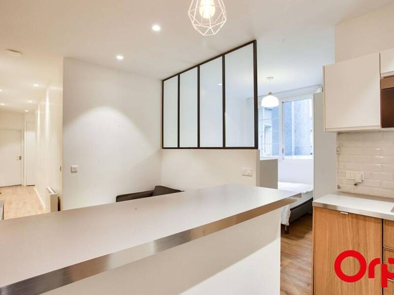 Maison à louer, 32m², PARIS 16E