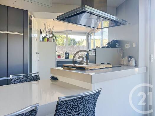 Immeuble à vendre 345 000 € Crossac 44160