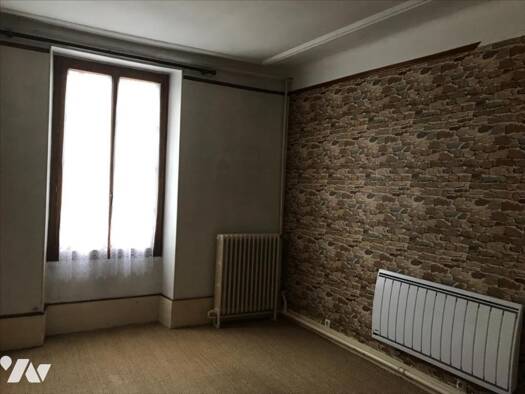 Duplex à vendre 90 000 € 3 pièces 1 chambre 63,9 m² Étage 1/2 Le Malesherbois 45330