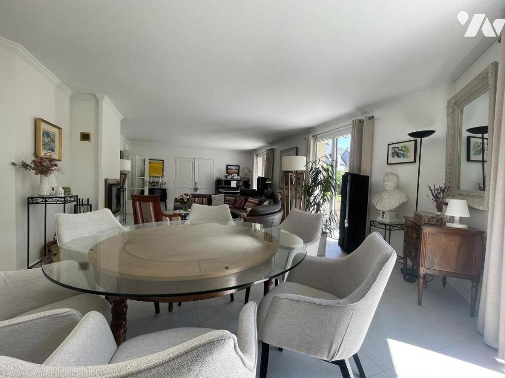 Maison à vendre, 321m², SAINT FUSCIEN