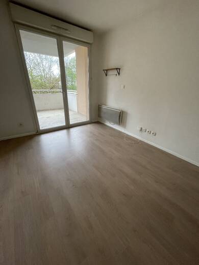 Appartement à vendre 73 000 € 2 pièces 1 chambre 34 m² RDC/1 Sud Ouest Illzach 68110
