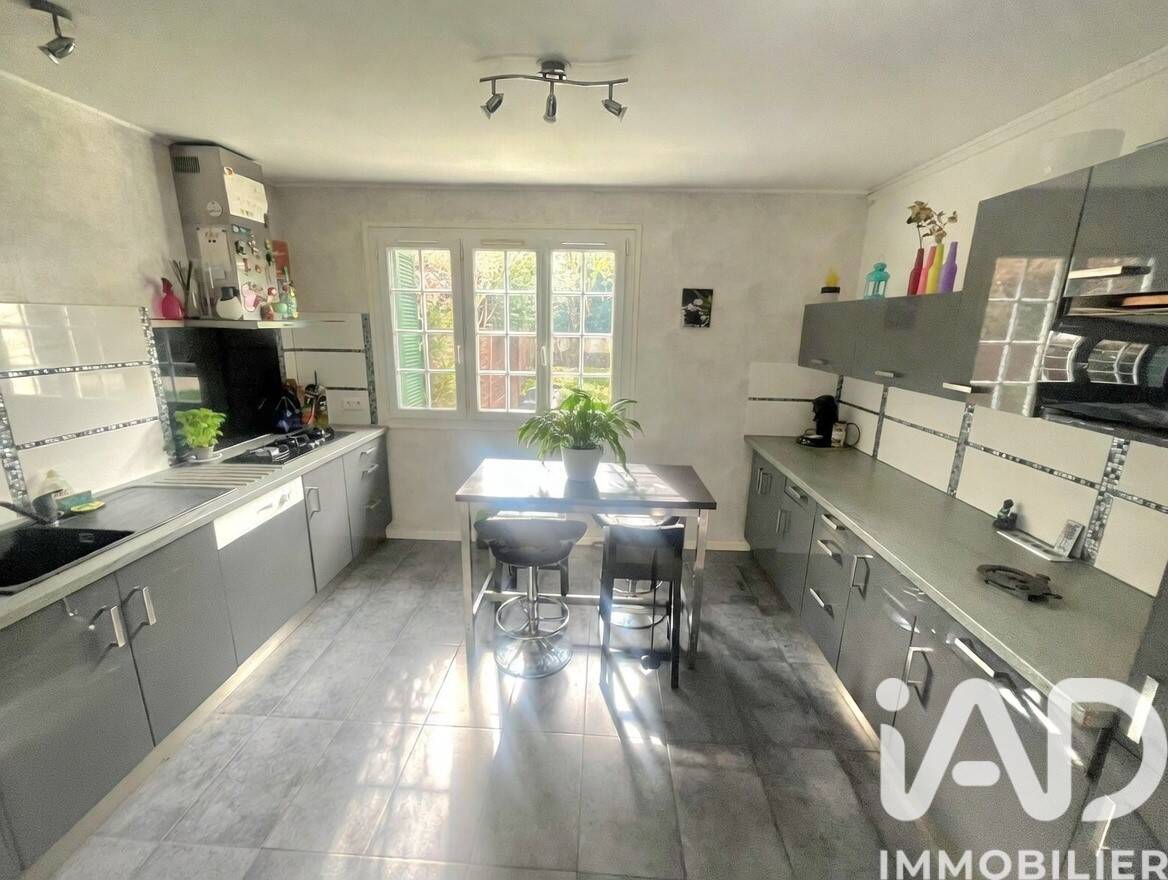 Maison à vendre, 88m², MONTIGNY LES CORMEILLES