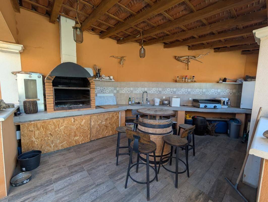 Maison à vendre, 132m², JONQUIERES SAINT VINCENT