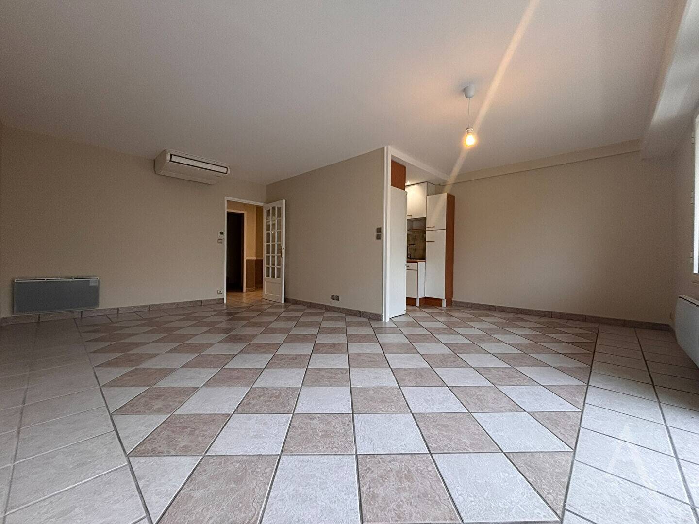 Maison à louer, 82m², BOURGES