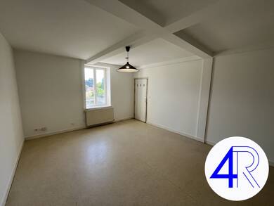 Duplex à louer 715 € 3 pièces 2 chambres 72,6 m² 1er étage Est Belleville-en-Beaujolais 69220