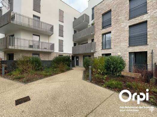 Appartement à vendre 355 000 € 4 pièces 3 chambres 97,5 m² Étage 3/3 Bois Maurepas-Bois Joli-Coudray Maurepas 78310