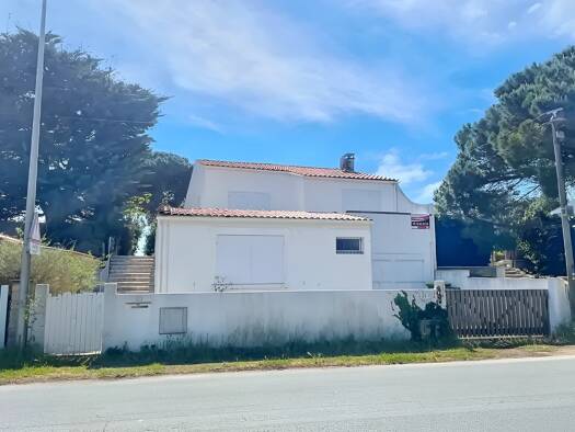 Maison à vendre 460 000 € 5 pièces 3 chambres 95 m² 558 m² de terrain Saint-Georges-d'Oléron 17190