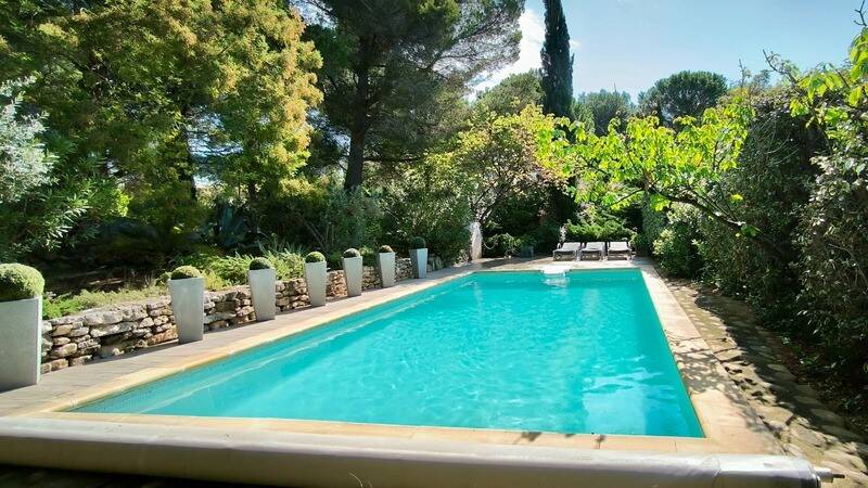 Maison à vendre, 150m², MOURIES