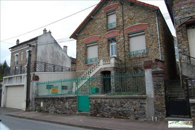 Maison à louer 1 447 € 4 pièces 3 chambres 86 m² 150 m² de terrain Plateau Juvisy sur Orge 91260