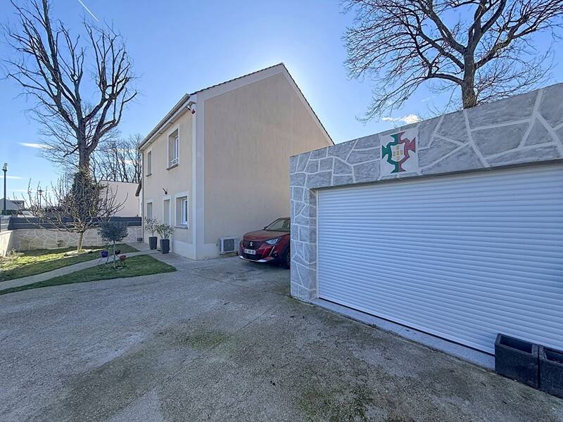 Maison à vendre, 113m², NEAUPHLE LE CHATEAU