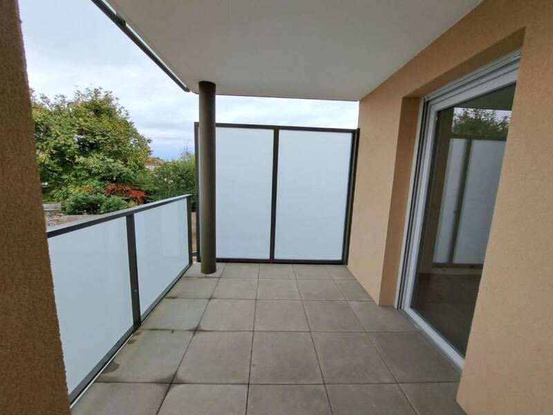 Maison à louer, 65m², L'ISLE D'ABEAU