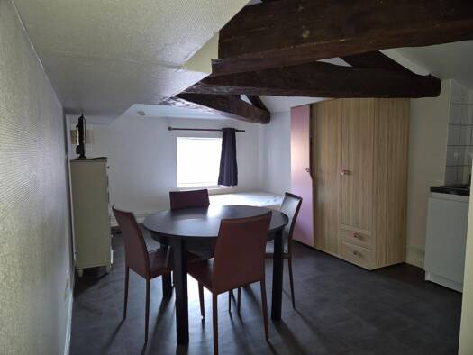 Appartement à louer 340 € 1 pièce 19,3 m² Étage 3/3 Centre Nord Mâcon 71000