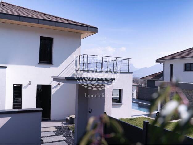 Maison à vendre 1 350 000 € 5 pièces 4 chambres 194 m² 800 m² de terrain Epagny Metz-Tessy 74330