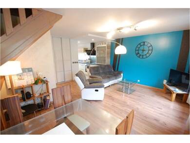 Appartement à vendre 336 000 € 4 pièces 3 chambres 75 m² Dernier étage, Étage 3/3 Thones 74230