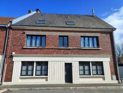 Maison à vendre 485 000 € 8 pièces 5 chambres 262 m² Saleux 80480