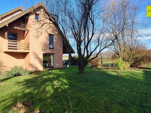 Maison à vendre 304 500 € 7 pièces 4 chambres 161,7 m² 1 437 m² de terrain Dannemarie 68210