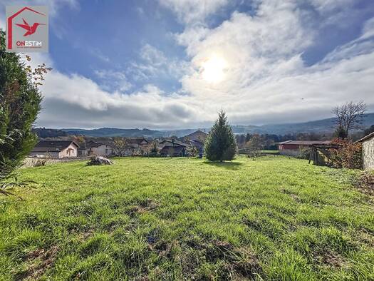 Maison à vendre 79 500 € 2 pièces 1 chambre 47 m² 1 282 m² de terrain Noiretable 42440