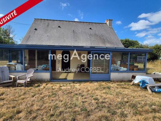 Maison de plain-pied à vendre 168 000 € 4 pièces 1 chambre 90 m² 2 112 m² de terrain Tréguidel 22290