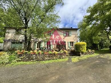 Maison à vendre 241 500 € 7 pièces 5 chambres 165 m² 16 604 m² de terrain Allonne 79130