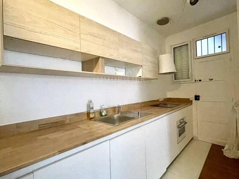 Maison à louer, 47m², PARIS 16E