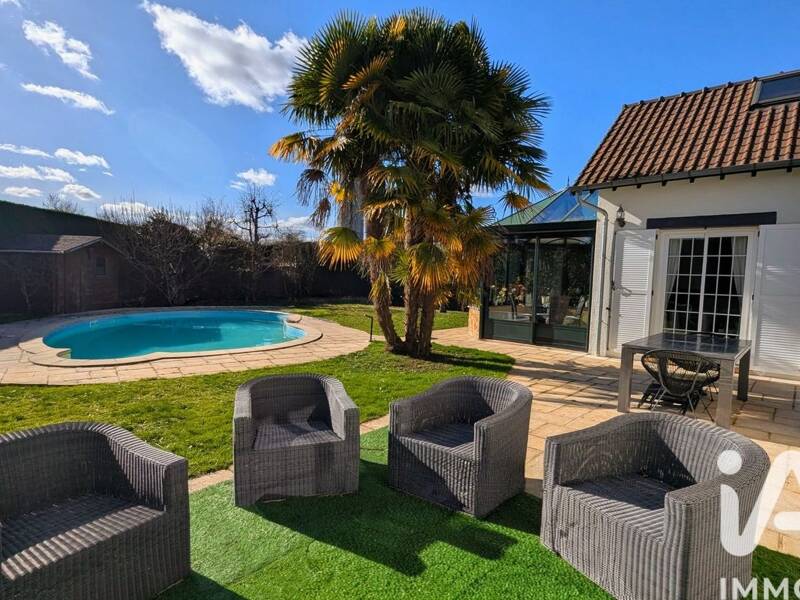Maison à vendre, 191m², BOULLAY LES TROUX