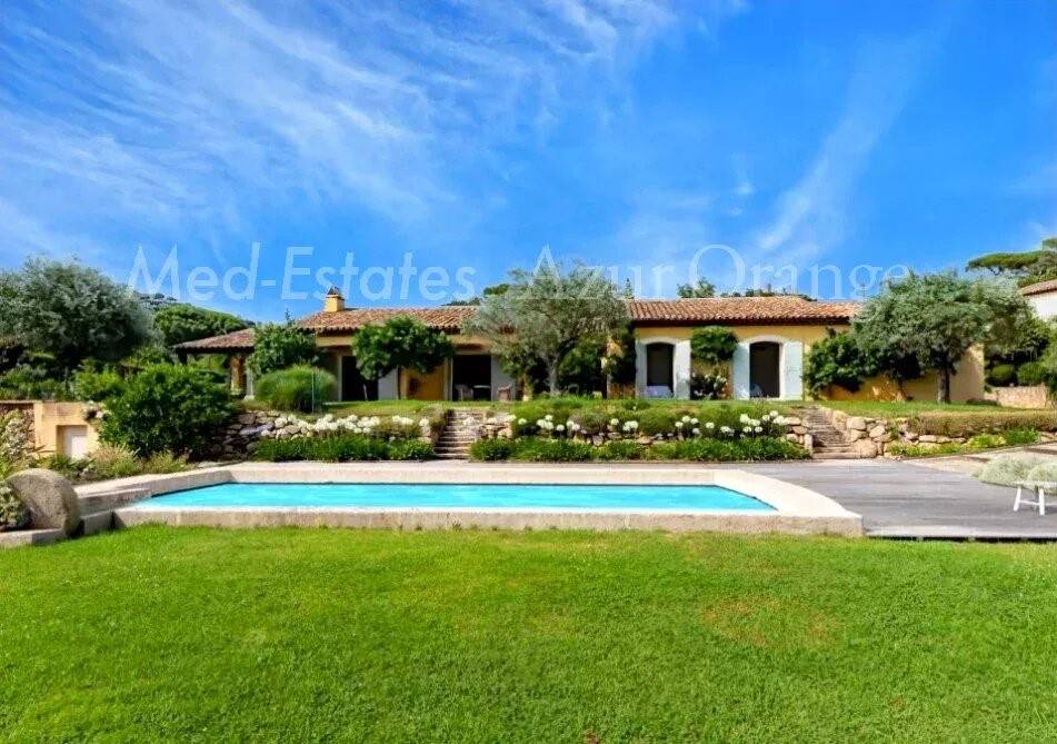 Maison à vendre, 160m², GRIMAUD